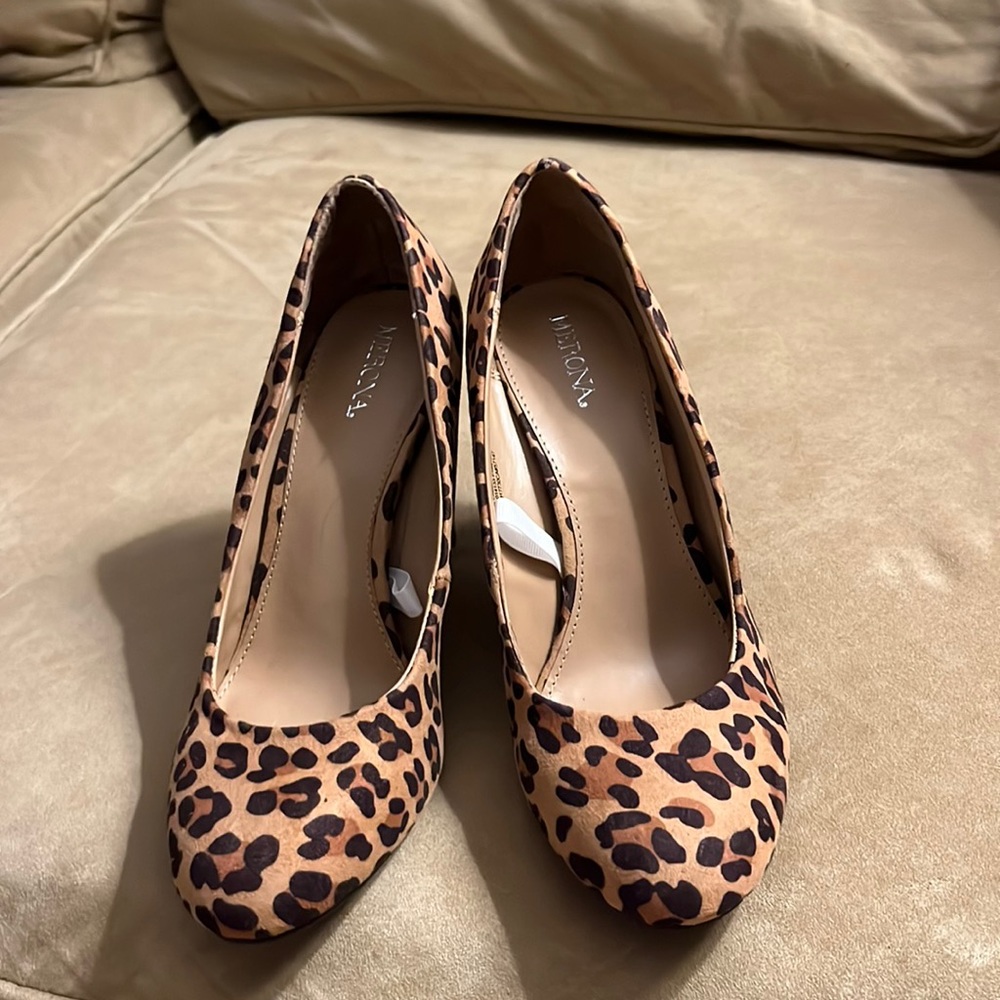 Marina leopard print pumps